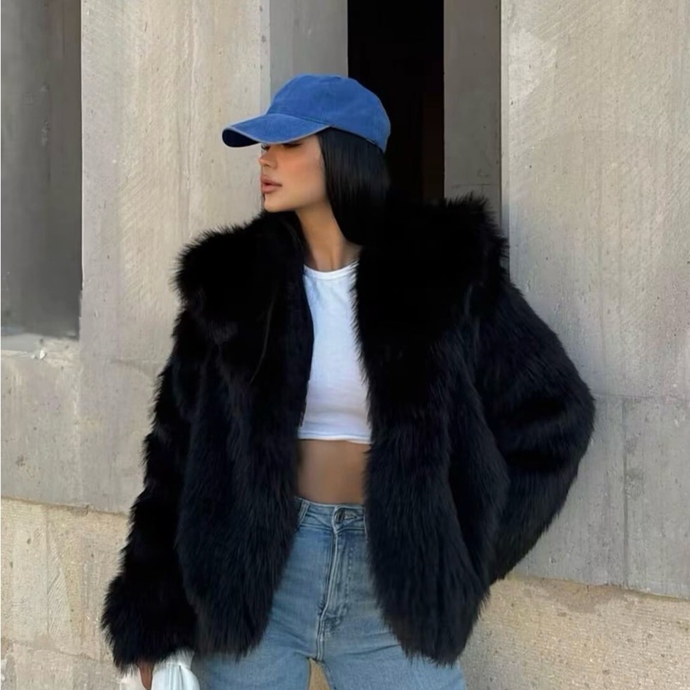 Elegant Black Faux Fur Jacket
